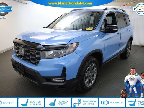 Certified 2024 Honda Passport TrailSport image 1