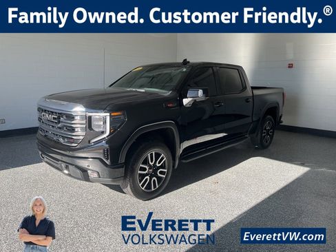 Used 2024 GMC Sierra 1500 AT4 w/ Technology Package image 1