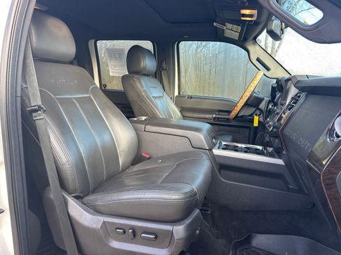 Used 2016 Ford F350 Platinum image 21