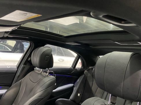 Used 2019 Mercedes-Benz S 450 Sedan image 23