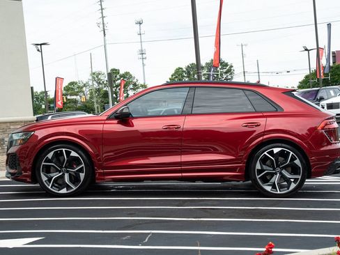 Used 2022 Audi RS Q8 w/ Carbon Optic Package AWD/4WD image 23