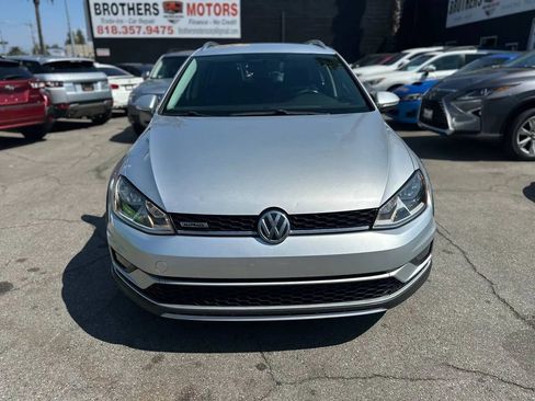 Used 2017 Volkswagen Golf Alltrack SEL AWD/4WD image 5