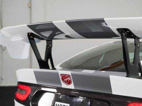 Used 2016 Dodge Viper ACR w/ Extreme Aero Package image 27