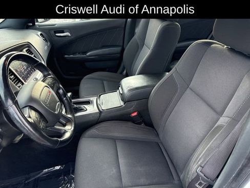 Used 2019 Dodge Charger SXT w/ Blacktop Package image 23