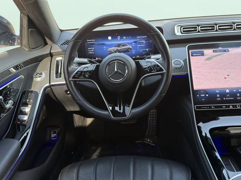 Used 2022 Mercedes-Benz S 500 4MATIC w/ AMG Line Package image 59