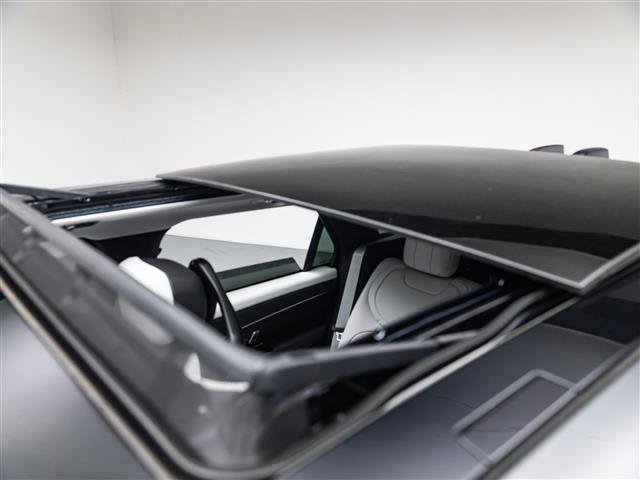 New 2027 Land Rover Range Rover Sport Battersea AWD/4WD image 14