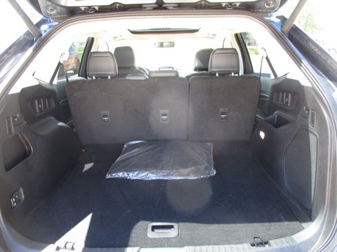 Used 2024 Ford Edge Titanium AWD/4WD image 19