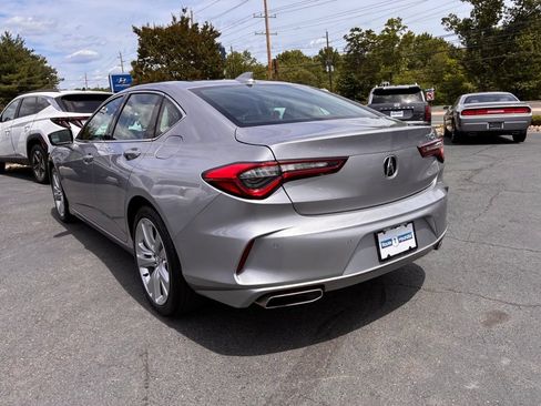 Used 2023 Acura TLX w/ Technology Package FWD image 5