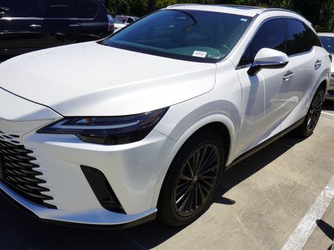 Used 2024 Lexus RX 350 Premium w/ Accessory Package (Z1) FWD image 5