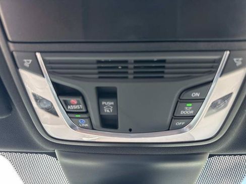 Used 2021 Acura TLX w/ A-SPEC Pkg FWD image 21