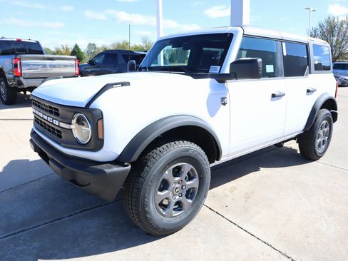 New 2025 Ford Bronco Big Bend image 10