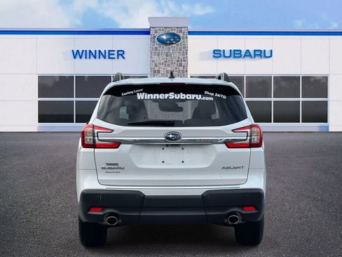 Used 2025 Subaru Ascent Premium image 3