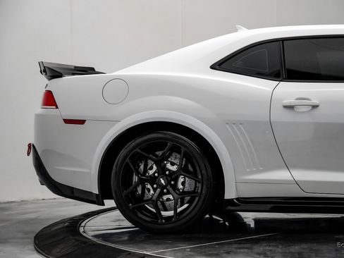 Used 2015 Chevrolet Camaro Z/28 image 17