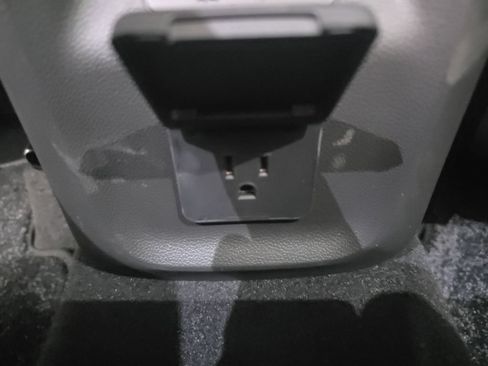 Used 2024 Buick Envision Avenir AWD/4WD image 27