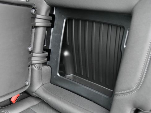 Used 2025 Chevrolet Silverado 1500 LTZ w/ Technology Package image 50