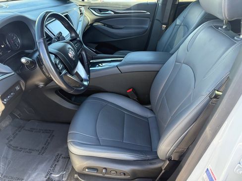 Used 2024 Buick Enclave Premium AWD/4WD image 11