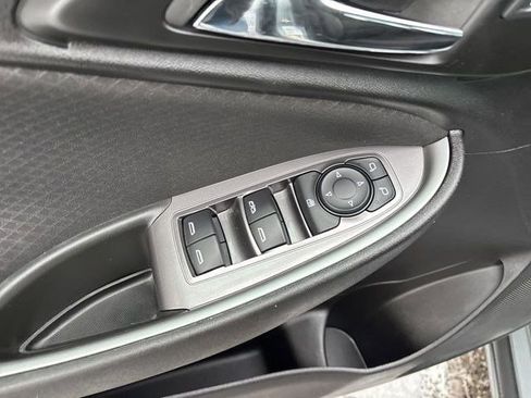 Used 2024 Chevrolet Malibu LT image 14