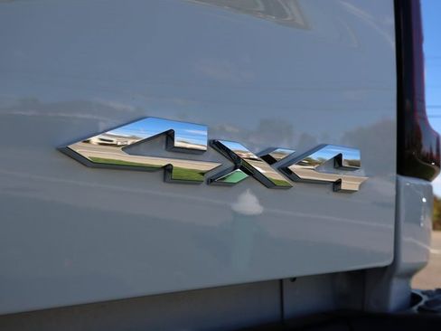 Used 2025 RAM 2500 Tradesman image 39