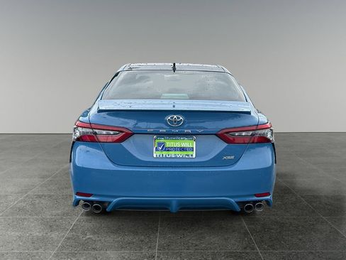 Used 2023 Toyota Camry XSE image 6