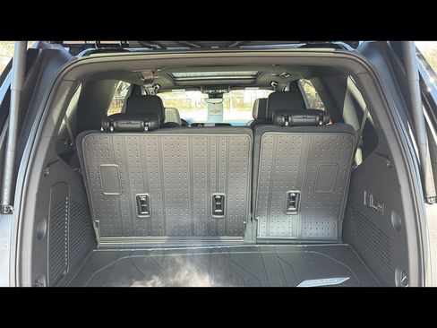 New 2026 Chevrolet Tahoe High Country AWD/4WD image 31