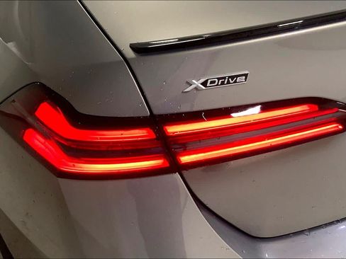 New 2027 BMW 530i xDrive AWD/4WD image 14