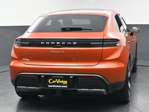 Used 2024 Porsche Macan 4 Electric image 45