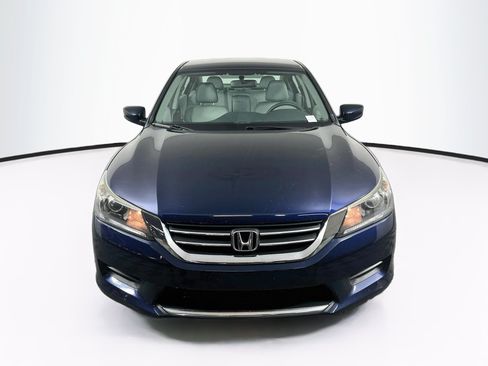 Used 2015 Honda Accord LX image 2