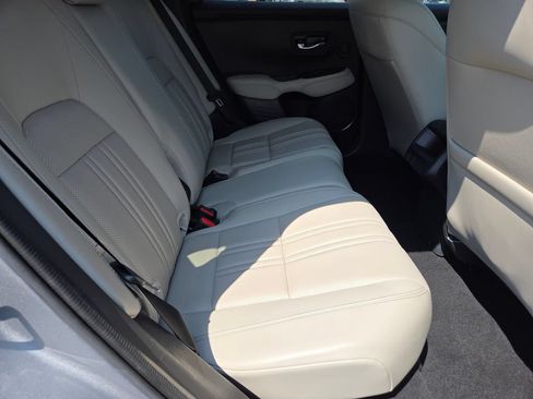 Certified 2024 Honda HR-V EX-L image 28