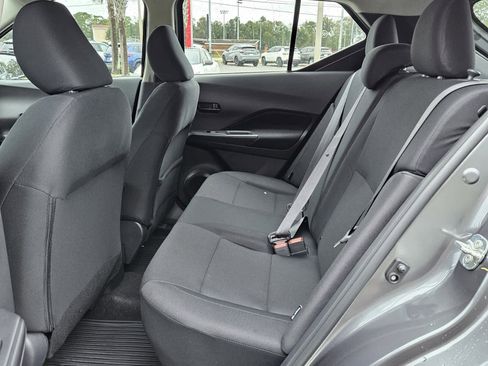 New 2025 Nissan Kicks Play S image 4