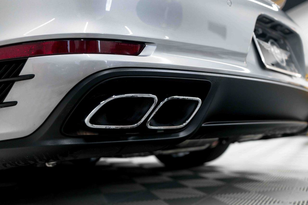 Used 2017 Porsche 911 4 Coupe AWD/4WD image 34