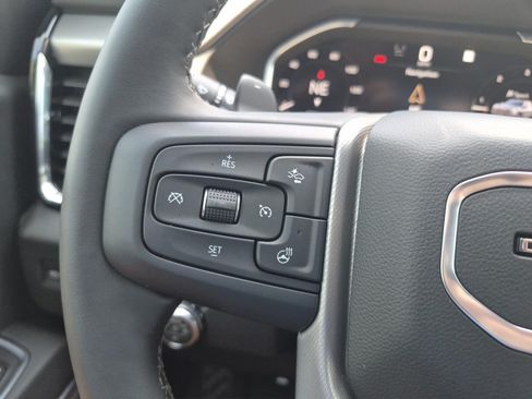 Certified 2026 GMC Sierra 1500 Denali w/ Denali Reserve Package AWD/4WD image 22