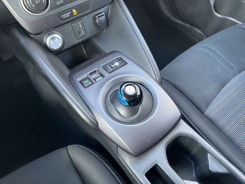 Certified 2023 Nissan Leaf S image 22