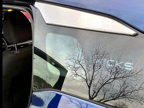 Certified 2025 Nissan Kicks S image 23