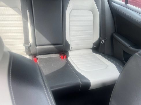 Used 2016 Volkswagen Jetta Sport image 21