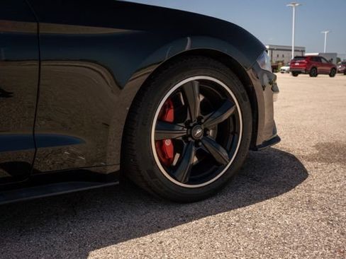 Used 2019 Ford Mustang Bullitt w/ Bullitt Electronics Package RWD image 9
