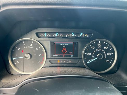 Used 2019 Ford F150 XLT w/ Equipment Group 302A Luxury AWD/4WD image 38