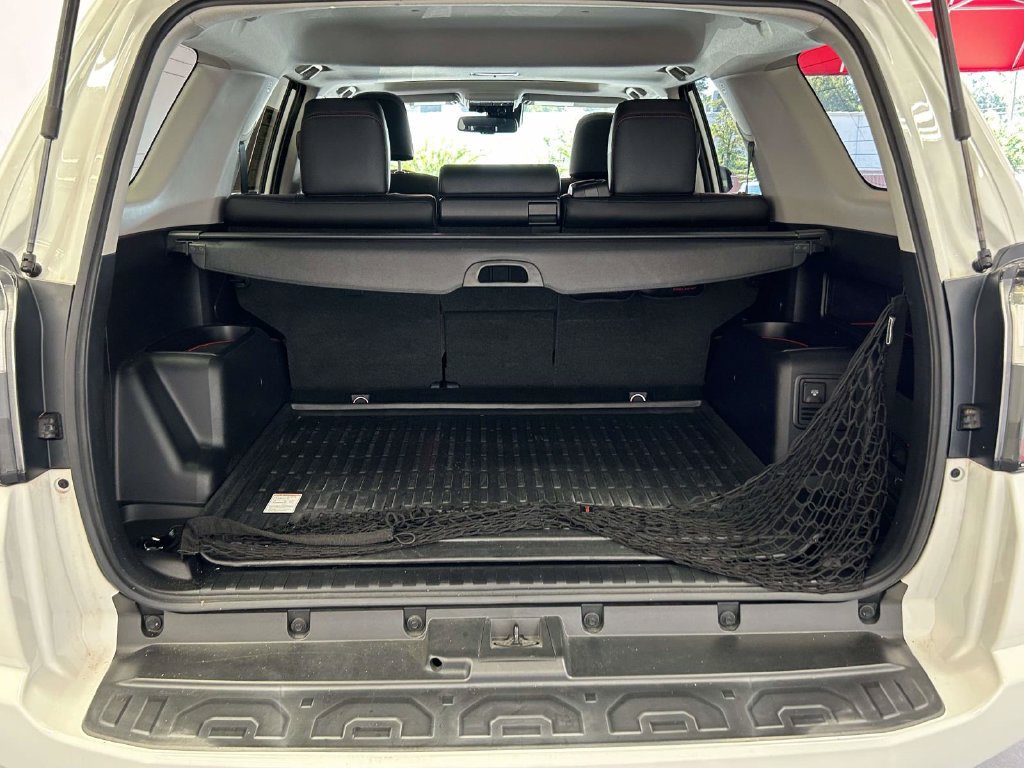 Used 2021 Toyota 4Runner Venture w/ Moonroof Package AWD/4WD image 11