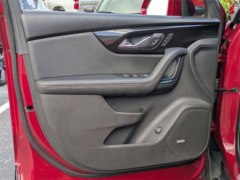 Used 2019 Chevrolet Blazer RS image 9