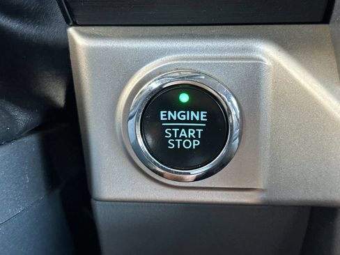 Used 2021 Ford F150 XLT w/ Equipment Group 302A High AWD/4WD image 21