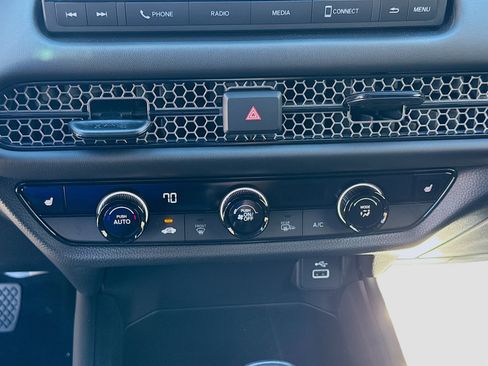 Certified 2024 Honda HR-V Sport image 14