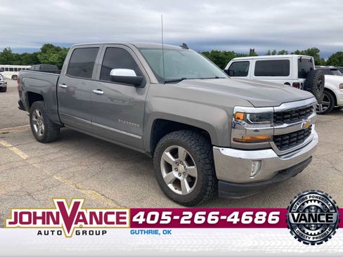 Used 2017 Chevrolet Silverado 1500 LT w/ All Star Edition AWD/4WD image 9
