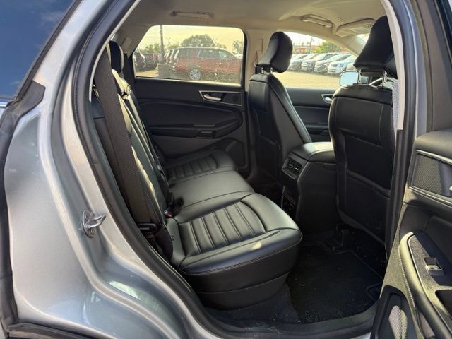 Used 2024 Ford Edge SEL w/ Convenience Package AWD/4WD image 13
