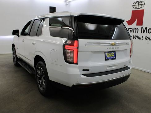Used 2022 Chevrolet Tahoe LT w/ LT Signature Package RWD image 3