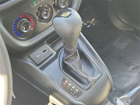 Used 2022 RAM ProMaster City Tradesman w/ Lights & Wheels Group image 11