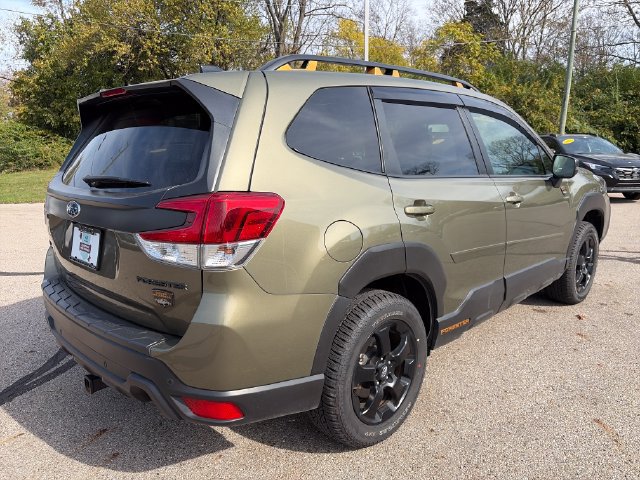 Used 2025 Subaru Forester Wilderness AWD/4WD image 7