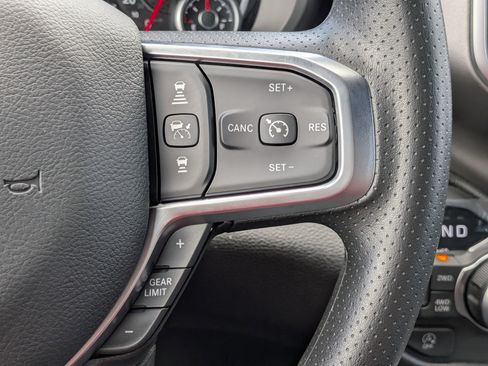 New 2026 RAM 1500 Express AWD/4WD image 22