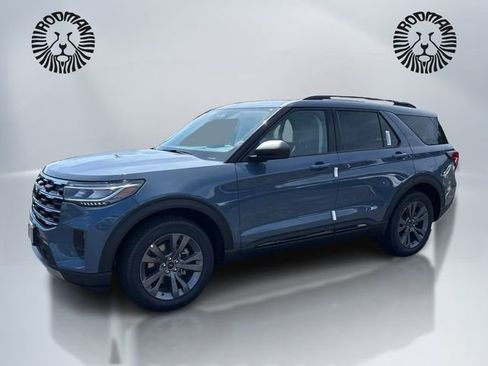 New 2026 Ford Explorer Active w/ Active Comfort Package AWD/4WD image 1