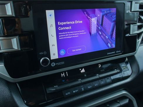 Used 2022 Toyota Tundra SR5 image 3