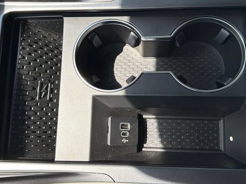 New 2026 Lincoln Nautilus Reserve w/ Jet Appearance Package AWD/4WD image 31