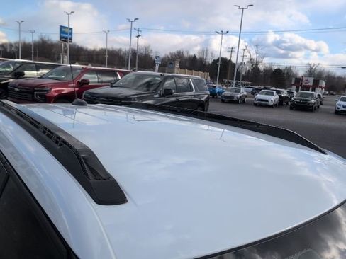 Used 2025 Chevrolet TrailBlazer ACTIV w/ Convenience Package image 40